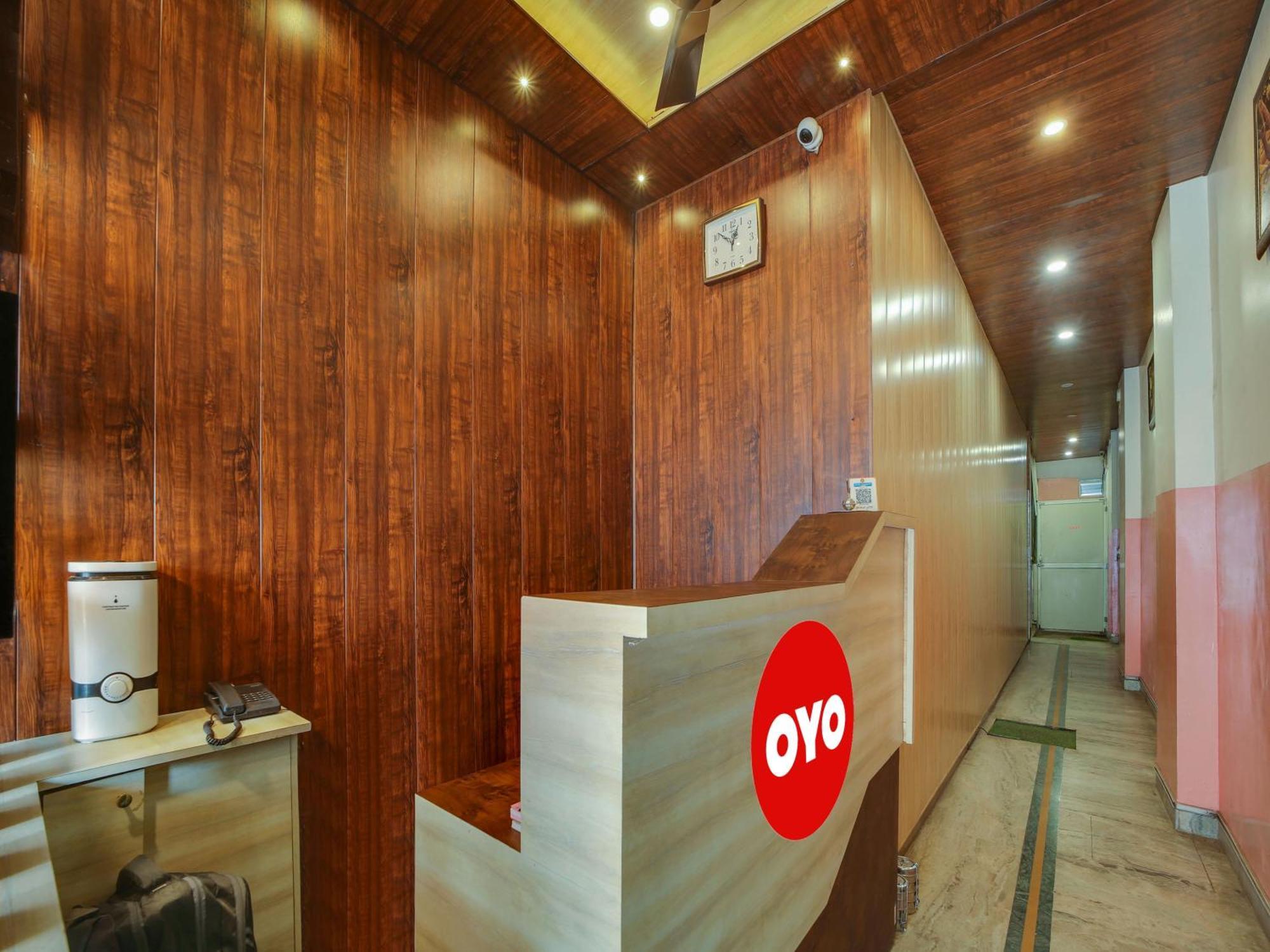 Hotel O Jagdamba Hotel Бопал Екстериор снимка